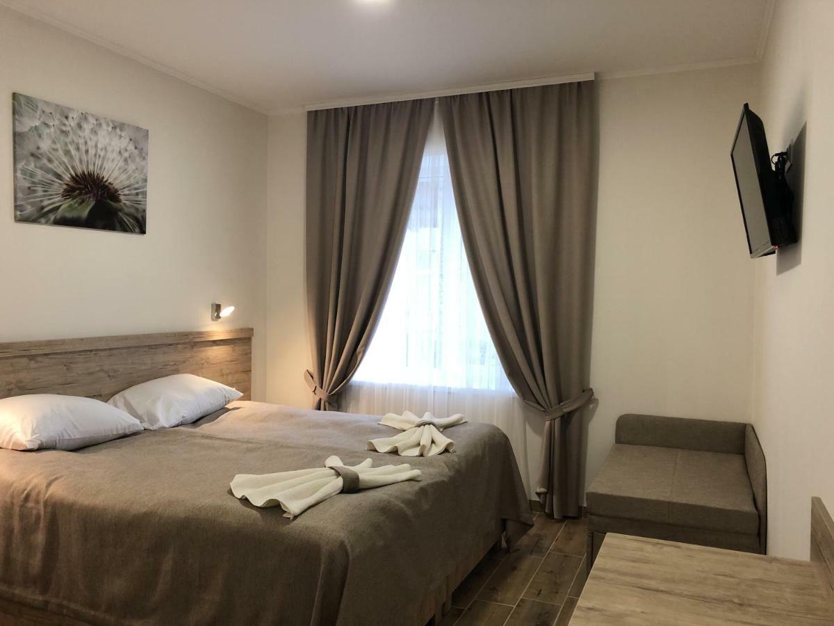 Hotel Bonus Коломыя Экстерьер фото