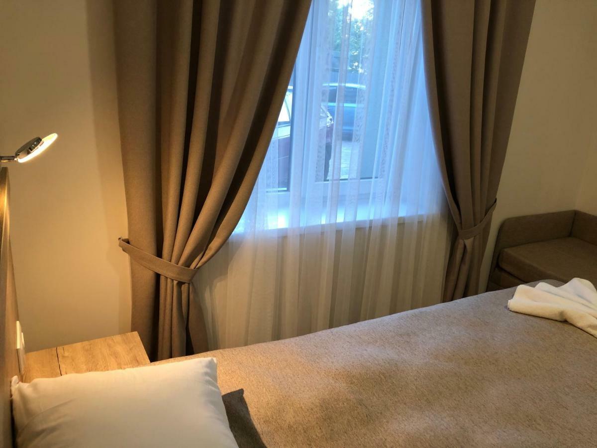 Hotel Bonus Коломыя Экстерьер фото