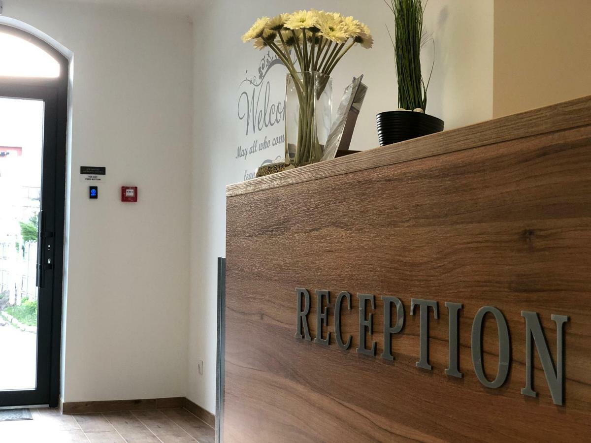 Hotel Bonus Коломыя Экстерьер фото
