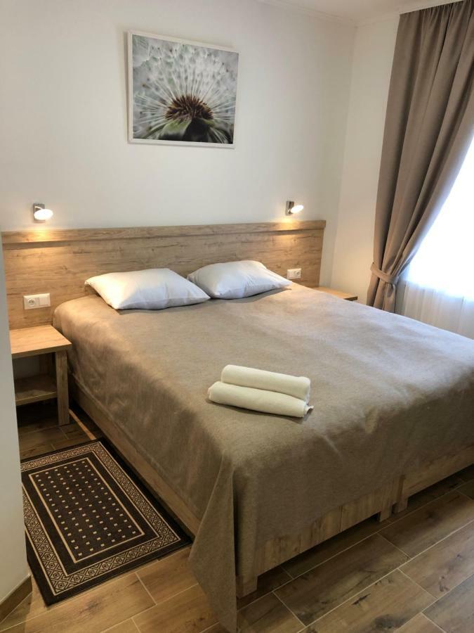 Hotel Bonus Коломыя Экстерьер фото